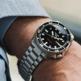 Seiko 5 SKX Series Sports Style Watch SRPL85K1